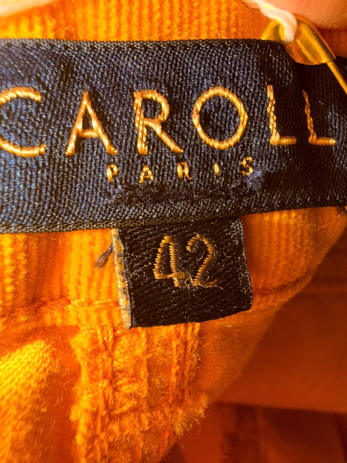 Pantalón de mujer Caroll estilo jeans talla 42 en súper estado – photo 5